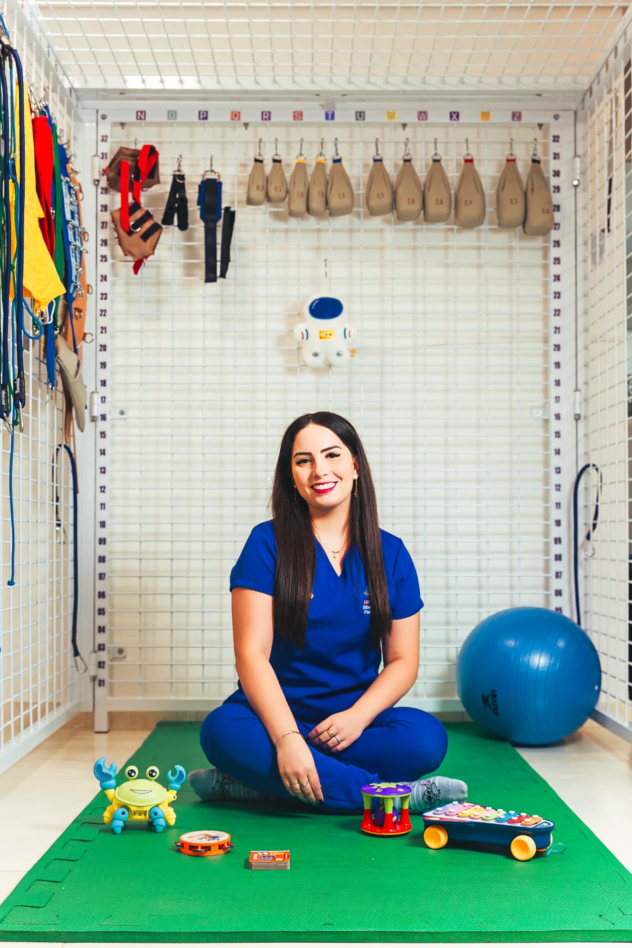 Sthefany Riella — Fisioterapeuta Infantil no Espaço Neuro